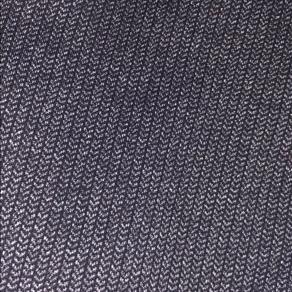 Lulu Lemon Leggings Size 6 - Picture 3 of 4